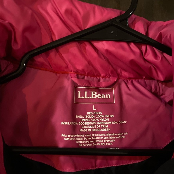 Hot pink puffer coat - Picture 4 of 6